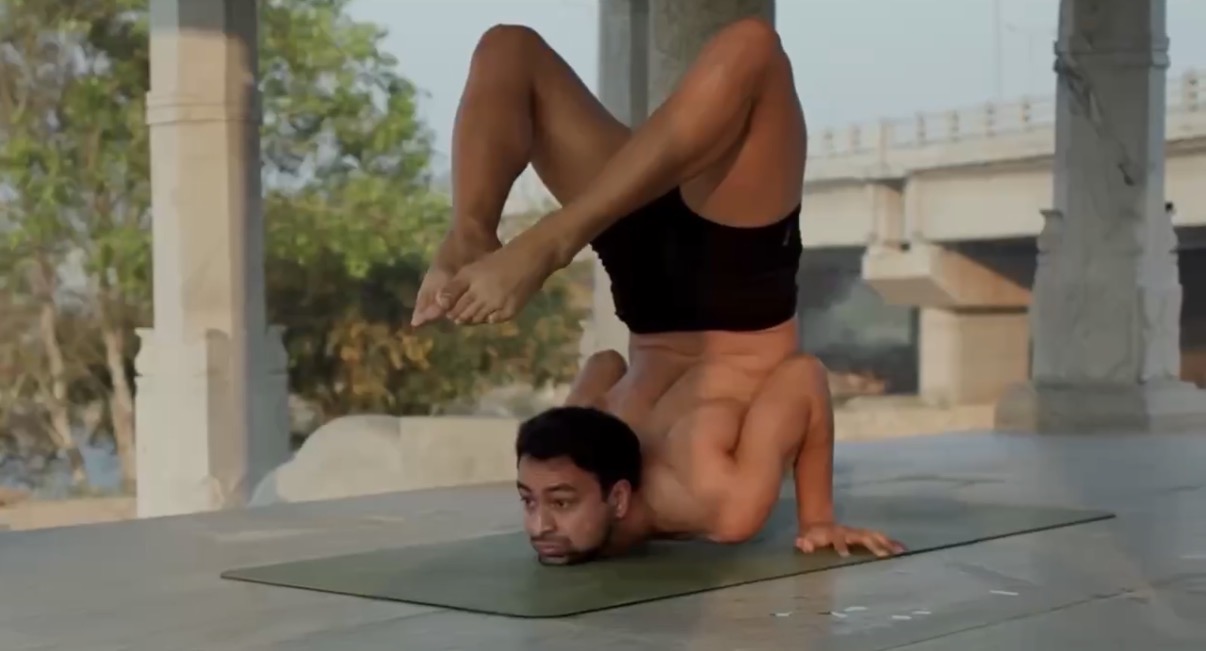Ganda Bherundasana 2